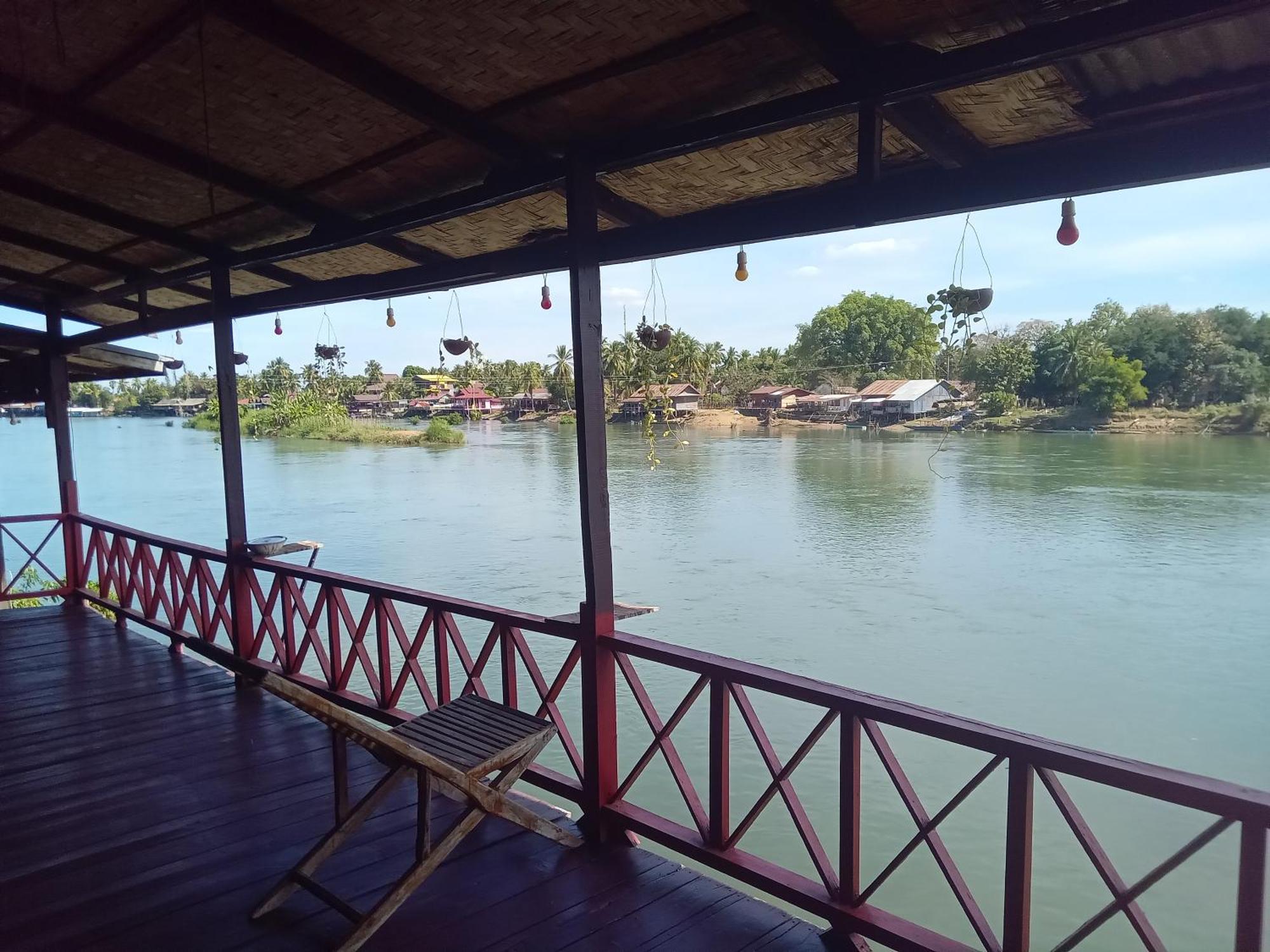 Friendship Guest House Don Det Luaran gambar